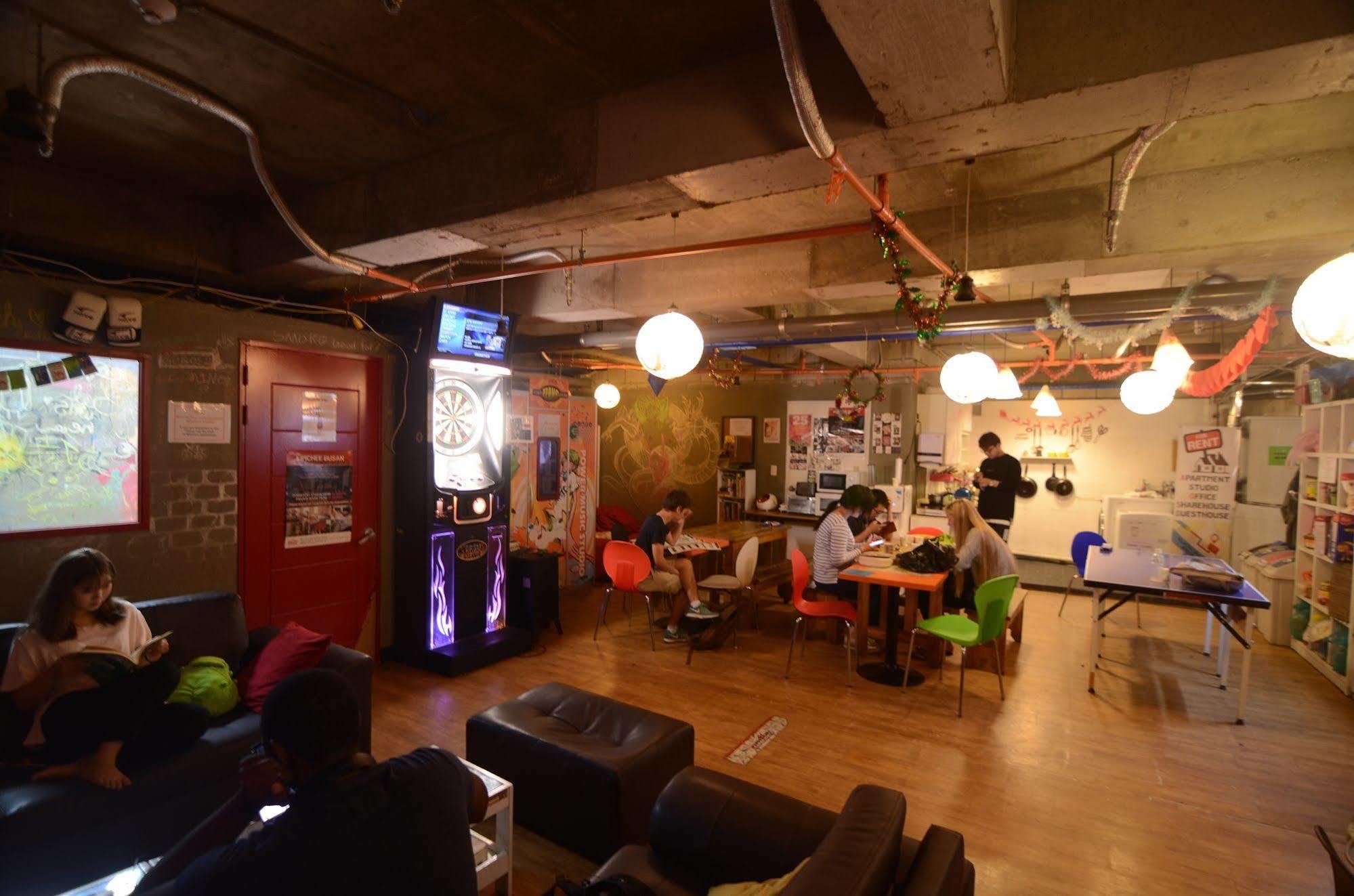 Yakorea Hostel Hongdae Seoul Exterior photo